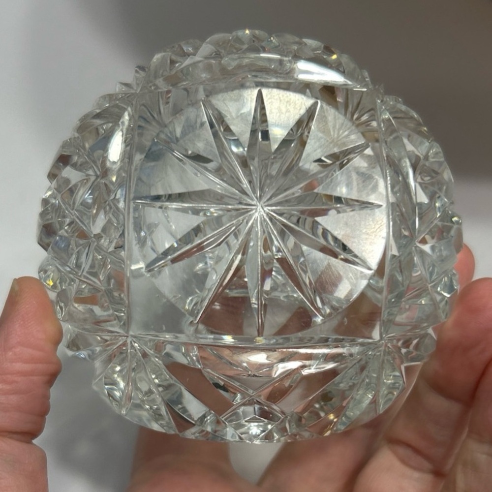 Vintage Cut Glass/Crystal Sphere Orb Round Bowl Cigar/Cigarette Ashtray Bowl - Picture 3 of 6